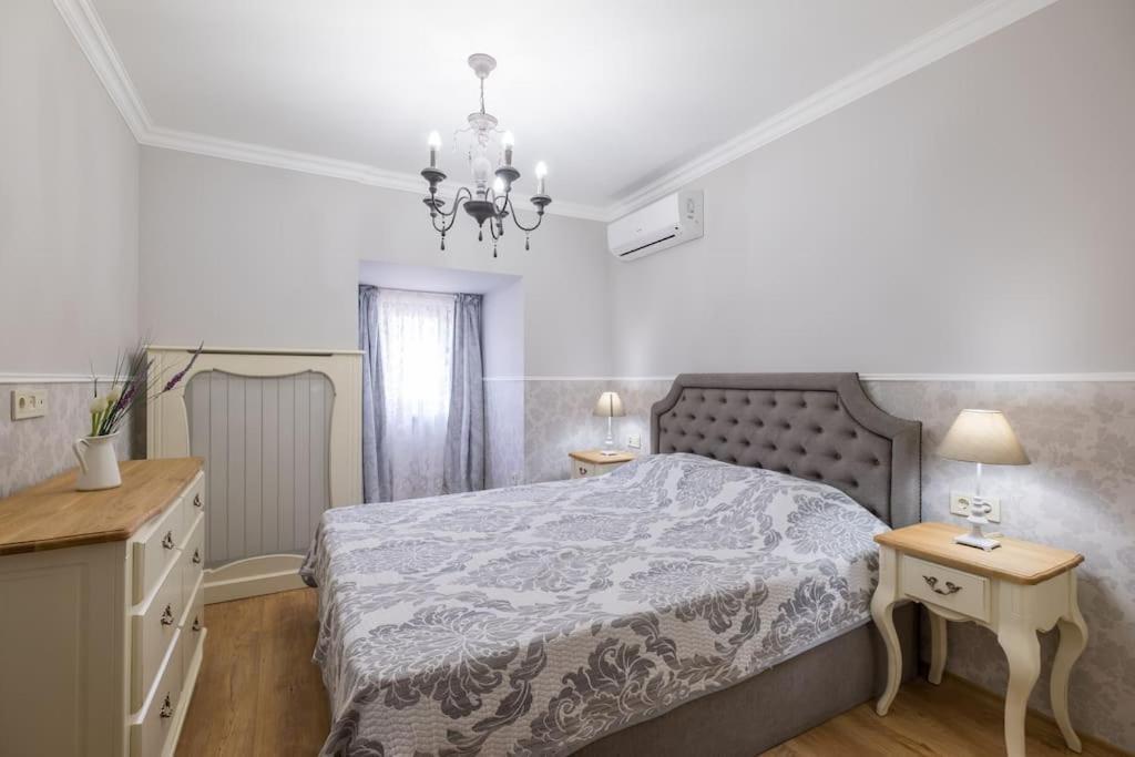 The Ego House At Vitoshka Street Apartament *