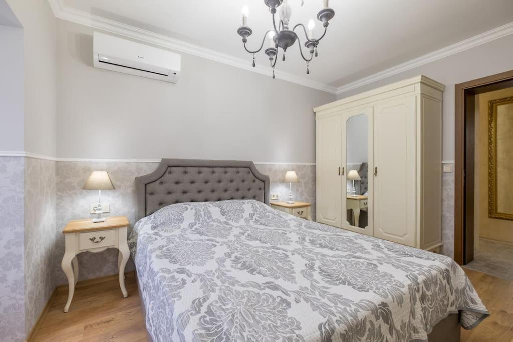 Apartament The Ego House At Vitoshka Street Sofia